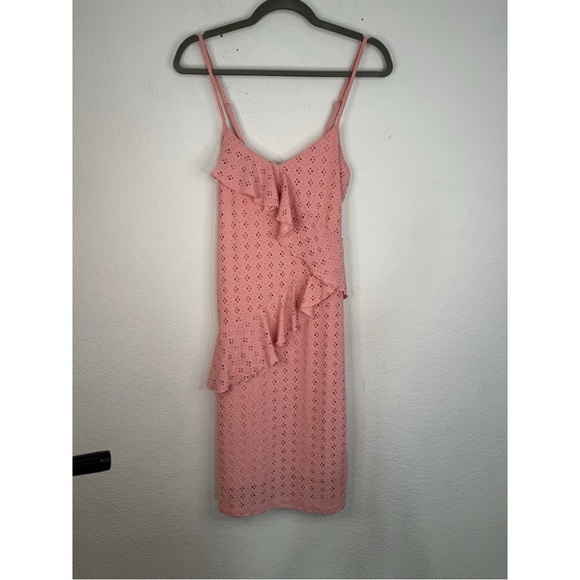 Velvet Torch Baby Pink Spaghetti Strap Lace Detail Dress - Picture 4 of 4